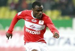 Emenike'ye yeşil ışık
