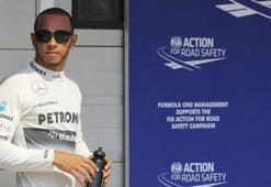 İlk cebi Hamilton kaptı