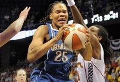 Monique Currie, Galatasaray'da