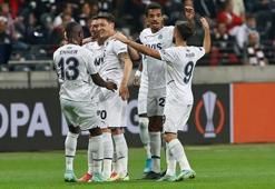 Mesut Özil Frankfurt-Fenerbahçe maçına damga vurdu!