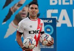 Radamel Falcao: Galatasaray'da kalbimin bir kısmını bıraktım