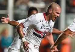 Galatasaray Maicon'da sona geldi
