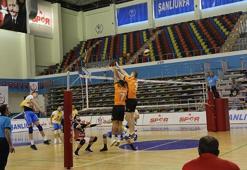 Haliliye Voleybol Takımı, Malatya'yı 3- 0 mağlup etti