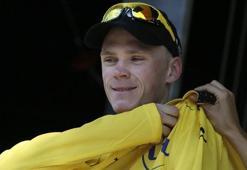 Froome farkı açtı