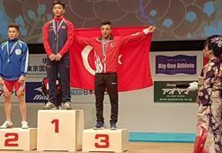 İsa Güngör, bronz madalya kazandı