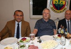 Fenerbahçe Başkanı Yıldırım, iftar yemeğine katıldı