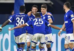 Galatasaray'ın rakibi Schalke, 3 puanı 3 golle aldı