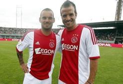 Sneijder Ajax'ta!