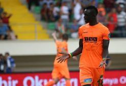 Alanyaspor'da Papiss Cisse dönüyor