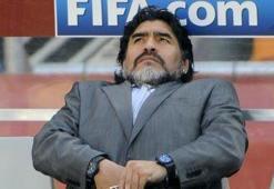 Maradona karar aşamasında