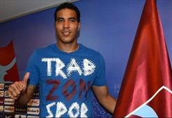 Trabzonspor Esteban'ı KAP'a bildirdi