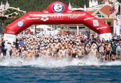 Marmaris'te zirveye kulaç attılar!