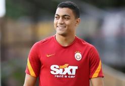 Son dakika Galatasaray haberi: Mostafa Mohamed takıma katıldı, neşeli tavırlarıyla dikkat çekti