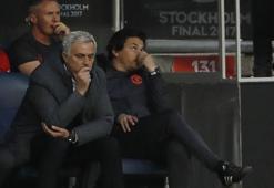 Jose Mourinho'dan anlamsız hareket!