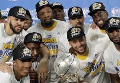 Golden State kupasına kavuştu