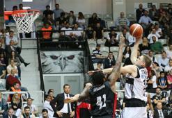 BeÅiktaÅ Sompo Japan - Gaziantep Basketbol maç sonucu: 66-57