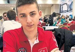 Kayra Kamer uluslararası usta
