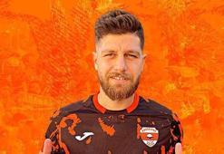 Adanaspor, orta saha oyuncusu Cem Özdemir'i transfer etti