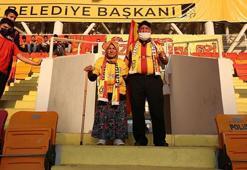 Maço Baba ve Fatma Nine, Malatyaspor'la buluşmanın mutluluğunu yaşıyor