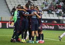 Trabzonspor'a taraftarlardan coşkulu karşılama