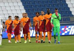 Rıdvan Dilmen: Galatasaray'a gol atmıyorlar, Galatasaray gol yiyor