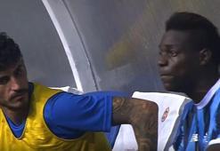 Yine olay! Balotelli oyundan çıktı, kulübeyi yumrukladı