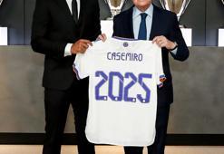 Real Madrid, Casemiro'nun sözleşmesini 2025'e kadar uzattı
