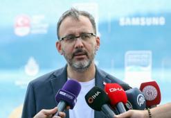 Bakan Kasapoğlu: Bu yıl 1 buçuk milyon kişiye yüzme öğreteceğiz