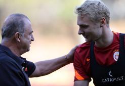 Son dakika! Galatasaray'da Victor Nelsson'un lisansı çıktı