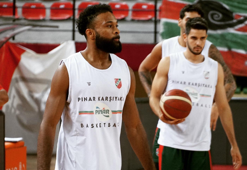 Pınar Karşıyaka'da yabancı oyuncular takıma katıldı