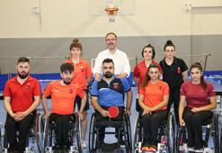 Bakan Kasapoğlu'ndan paralimpik sporculara moral ziyareti
