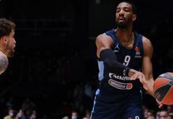 Kızılyıldız, Austin Hollins'i kadrosuna kattı
