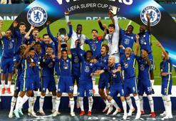 Chelsea, tarihinde 2. kez Süper Kupa'yı müzesine götürdü