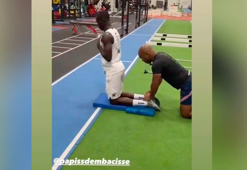 Fenerbahçe'den ayrılan Cisse yeni sezona hazırlanıyor