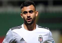 Son dakika Beşiktaş transfer bombalarını patlatıyor!