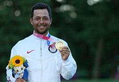 Golfte erkekler mücadelesinde ABD'li Xander Schauffele altın madalya aldı