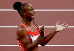 Porto Rikolu Camacho-Quinn kadınlar 100 metre engellide olimpiyat rekoru kırdı