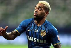 Son dakika | Beşiktaş transfer haberi: Alex Teixeira ile anlaşma sağlandı!