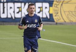 Mert Hakan, yangınlara kayıtsız kalmadı! Takım arkadaşına çağrıda bulundu