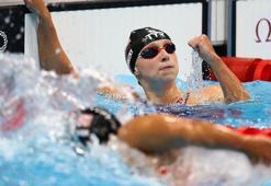 Kadınlar 1500 metre serbest stilde, ABD'li Ledecky altın madalya kazandı