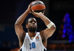 Eski Karşıyakalı Will Thomas, UNICS Kazan'da