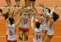 U16 Kız Milli Takımı, Macaristan'ı 3-0'la geçti