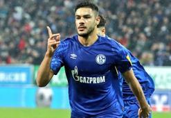 Leicester City Ozan Kabak için devrede