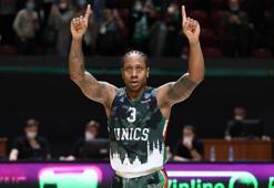 UNICS Kazan, Isaiah Canaan'ı kadroda tuttu
