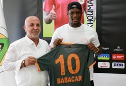 Trabzonspor'dan Babacar'a "geçmiş olsun" mesajı
