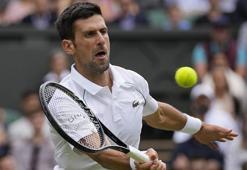 Djokovic, Wimbledon'da yarı finalde