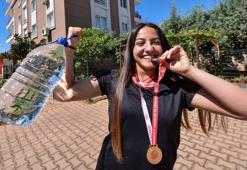 Canan Canpolat bronz madalya kazandı