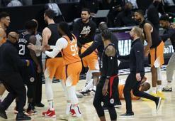 Phoenix Suns - Los Angeles Clippers maçında kavga