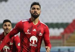 Altay Reza Asadi'nin peşinde