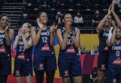 Kadınlar Eurobasket'te ilk finalist Fransa